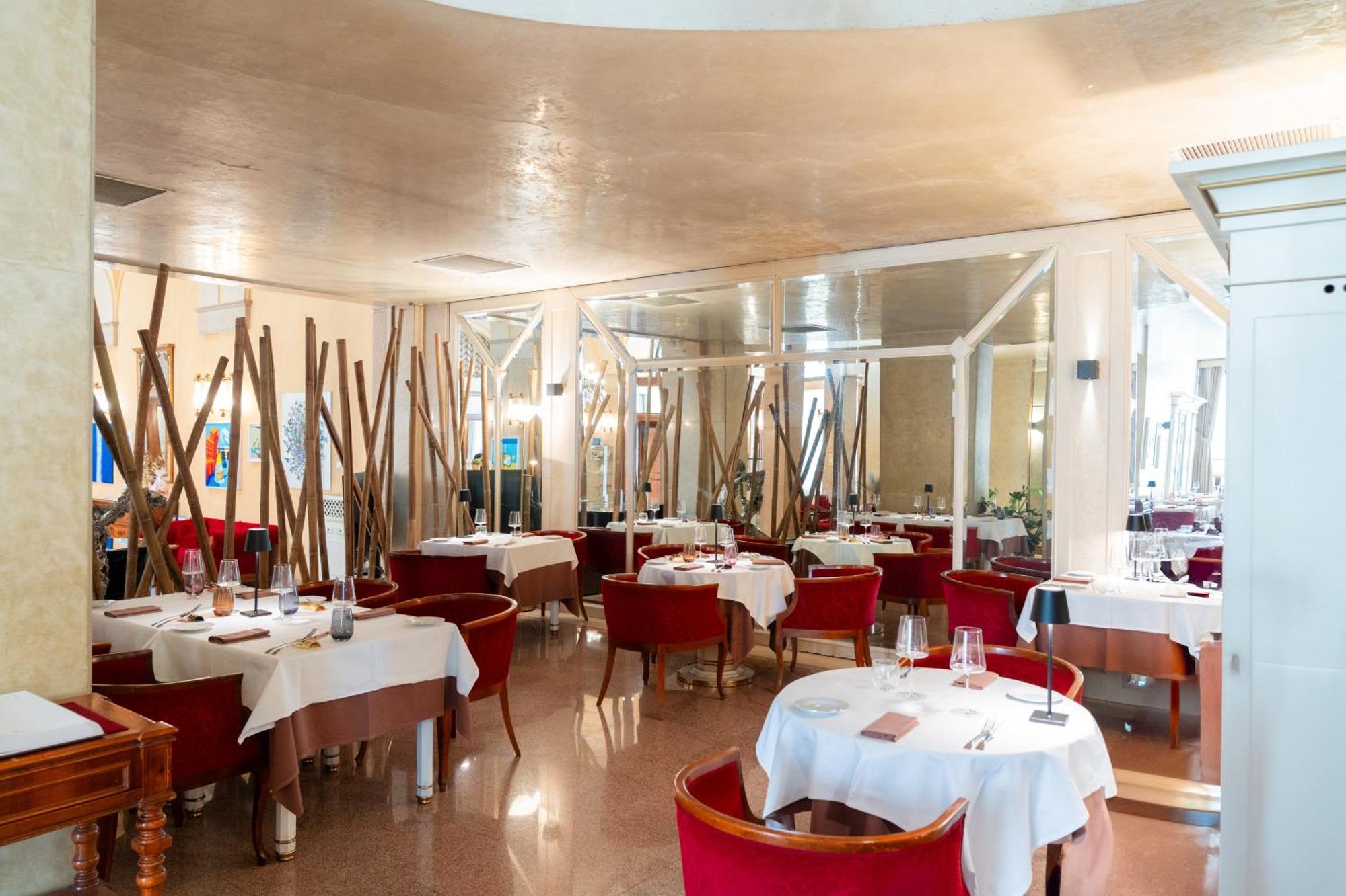 Hotel Vittoria Brescia Exteriör bild