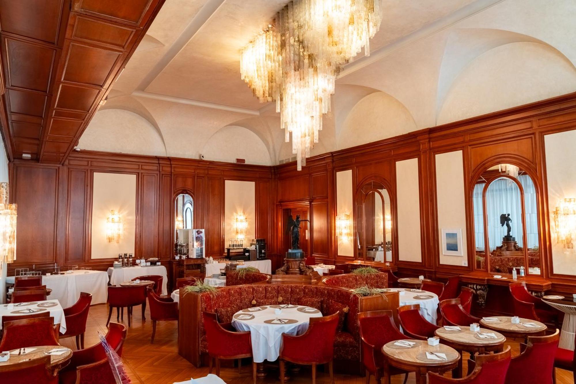 Hotel Vittoria Brescia Exteriör bild