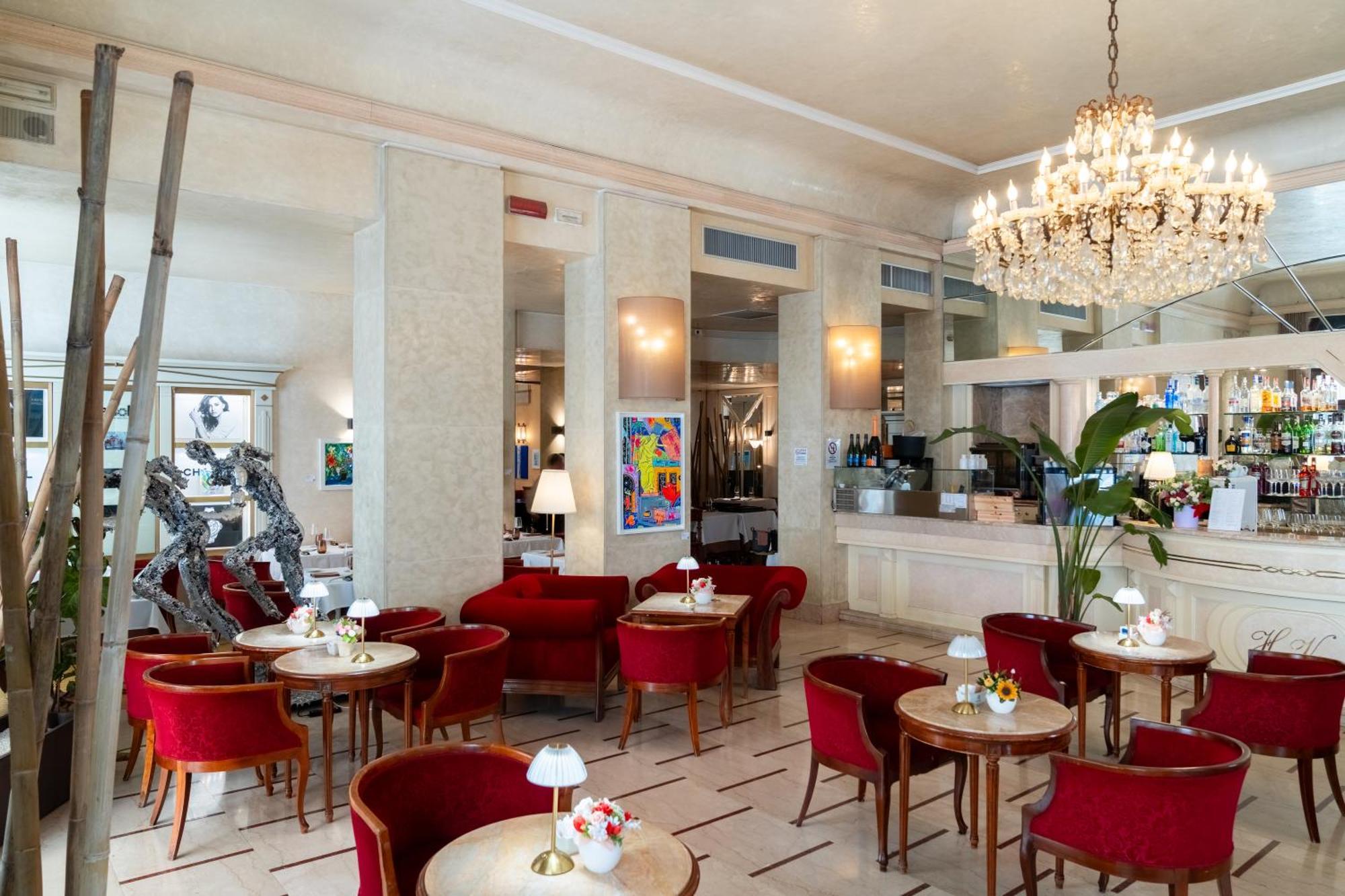 Hotel Vittoria Brescia Exteriör bild